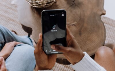 How TikTok is Revolutionizing Social Media Marketing for Younger Generations